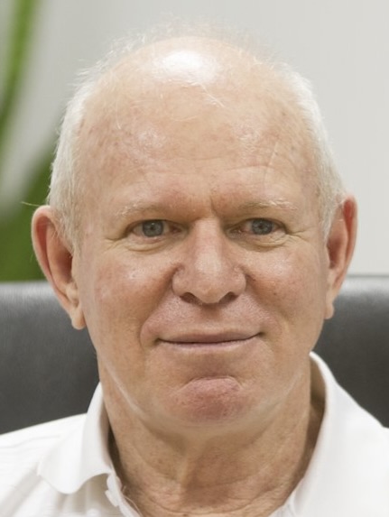 Dr Anthony Turton